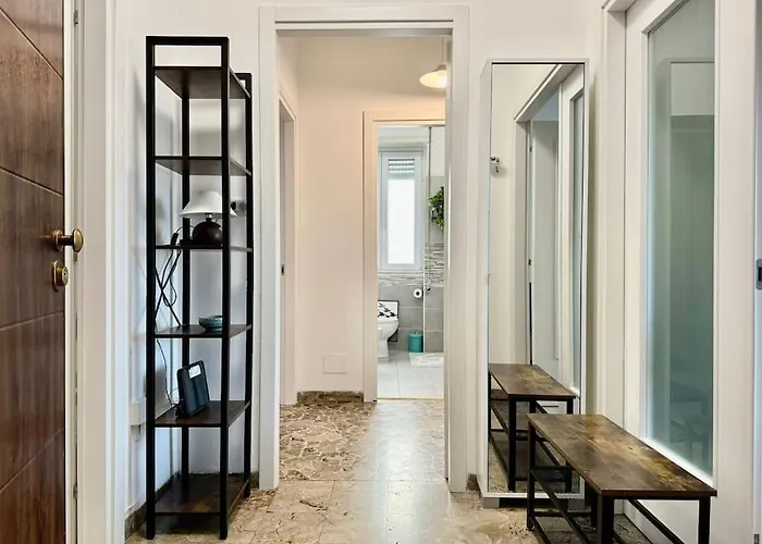 In Santo Stefano Apartment